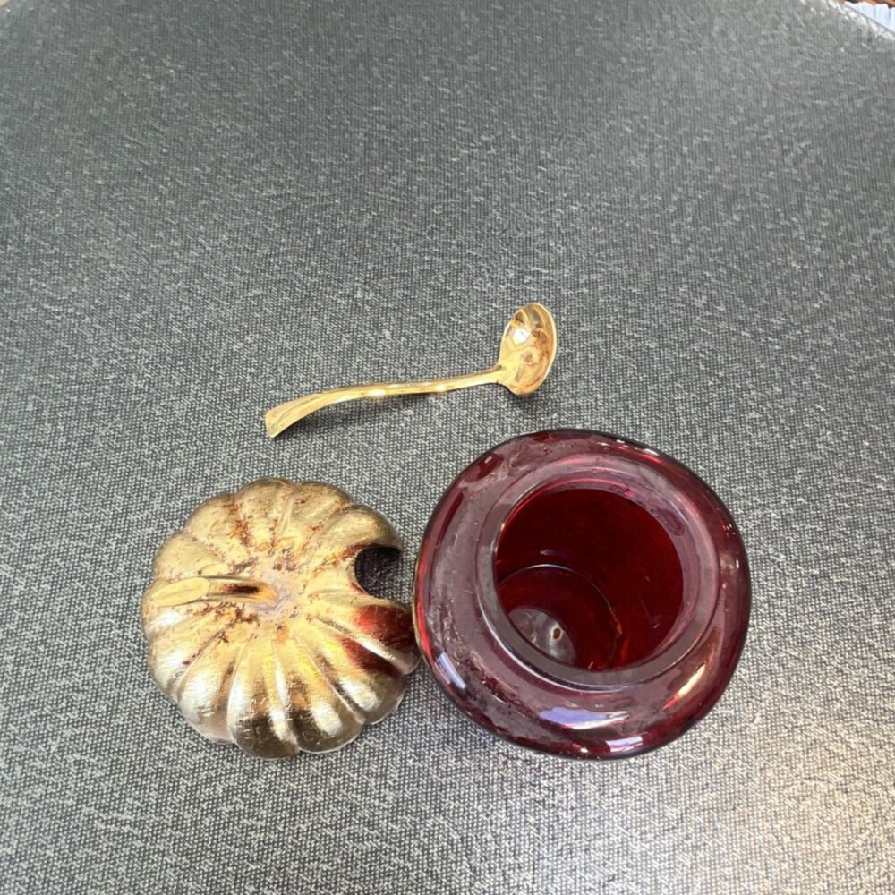 Avon Red Glass Fruit Canister Gold Twist Off Lid and Spoon Vintage box 40 - Picture 3 of 6